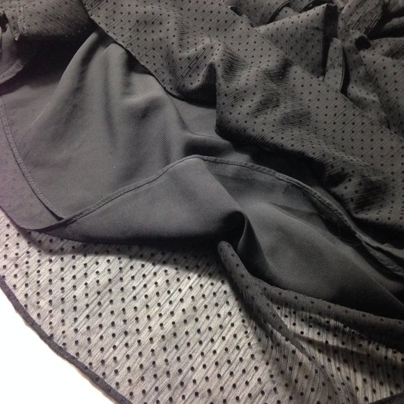 H&M Beautiful Loose Sheer Tie Front Blouse, 4, NWT - Picture 7 of 13